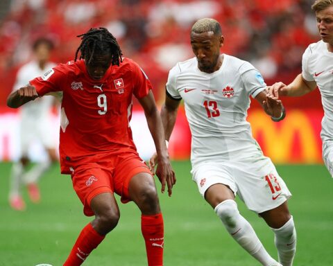 Thắng Canada 2-1, Thụy Sỹ đứng đầu bảng B World Cup 2026