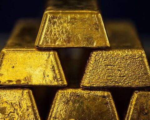Phát hiện một quốc gia láng giềng Việt Nam mạnh tay “gom” gần 700 tấn vàng