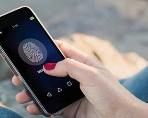 Cảnh báo quan trọng tới tất cả người dân đang sử dụng vân tay hay khuôn mặt mở điện thoại