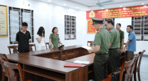 Lệnh bắt tạm giam Hoàng Thanh Huyền 29 tuổi