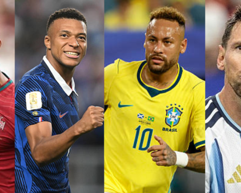 Xác định 9 cặp đấu đầu tiên vòng knock-out World Cup mới nhất ngày 27/6