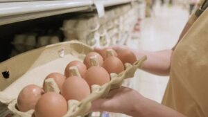 Người phụ nữ 33 tuổi ngày nào cũng ăn trứng suốt 5 tháng, đi khám sức khỏe bác sĩ bất ngờ hỏi: “Chị đã làm gì vậy?”