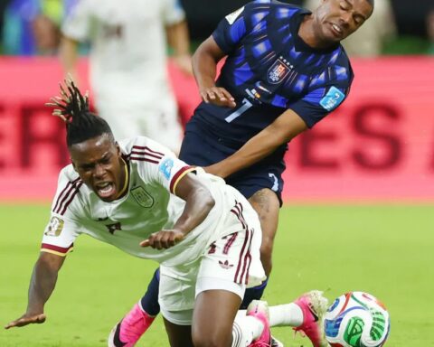 Ngôi sao Nico Williams Tây Ban Nha nổi điên vì bị vào bóng triệt hạ tại World Cup: “Gã đó đá vì cay cú và bất mãn!”