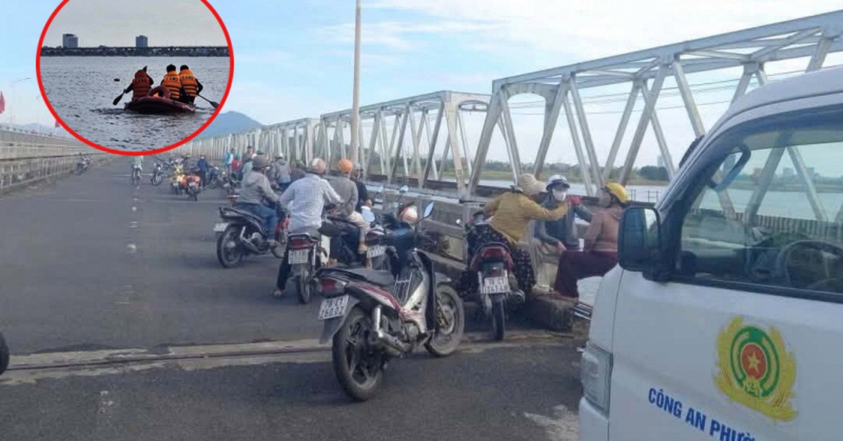 Danh tính người mẹ đang đi trên cầu thì bảo con trai dừng xe rồi lao xuống sông, tiết lộ đau xót từ gia đình