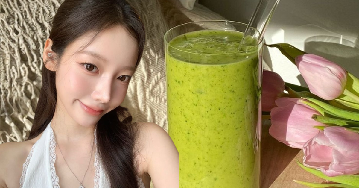 Cốc nước màu xanh chứa đầy collagen, gái Hàn dùng đều đặn để bơm da căng bóng