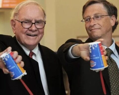 Tình bạn 30 năm rạn nứt, Warren Buffett từ chối tiếp tục quyên góp cho Quỹ Gates: Họ sẽ không được nhận thêm 1 xu!