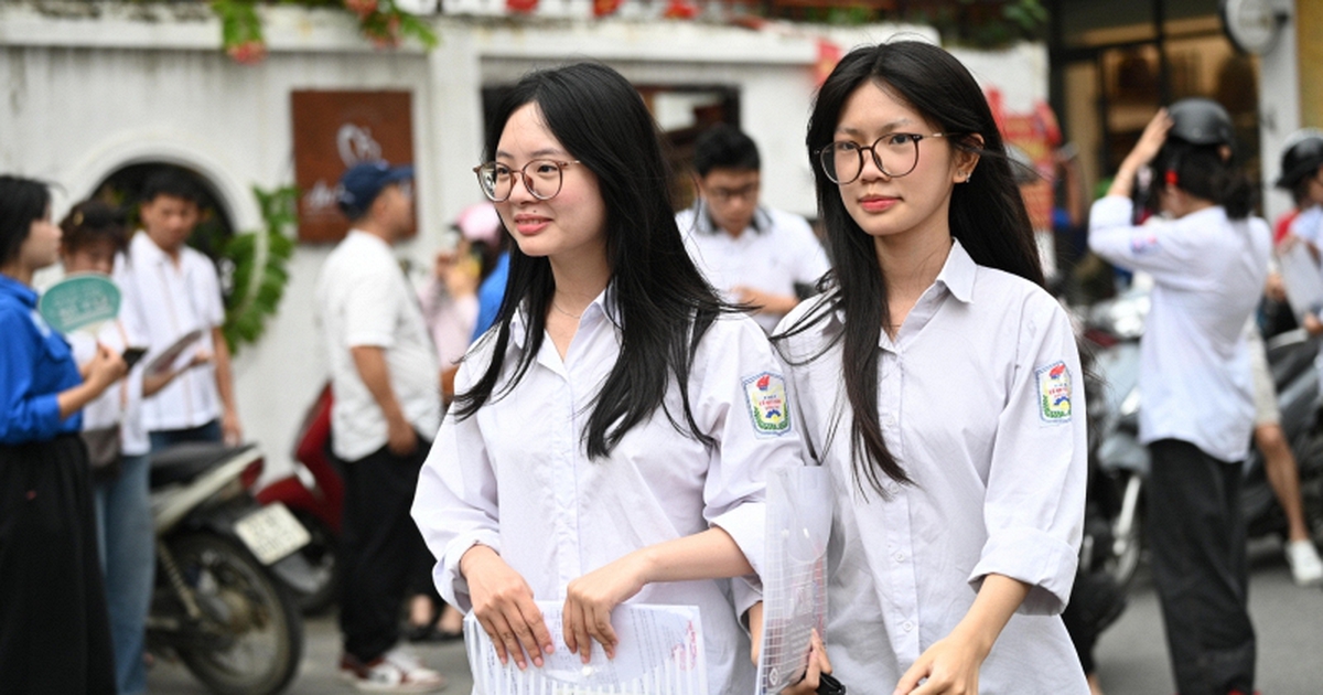NÓNG: TP.HCM công bố điểm chuẩn lớp 10 năm 2026, “ngôi vương” cao nhất với 24,75 điểm là cái tên quá quen