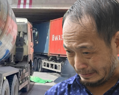 Bố nữ sinh 15 tuổi nghi bị tài xế xe bồn cố tình cán tử vong bật khóc: “Gần một năm rồi, tôi vẫn không dám đi qua con đường ấy”