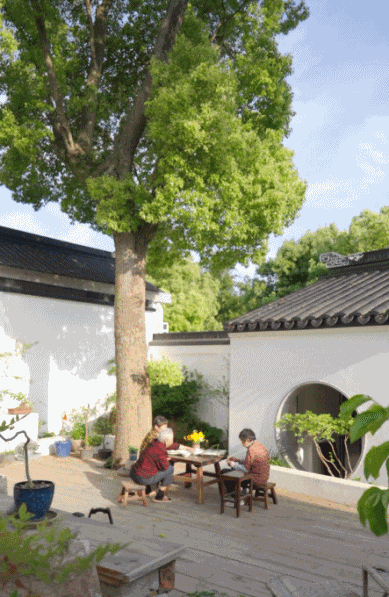 Vợ chồng giáo viên về quê xây nhà 1.000m² thành nơi chung sống 3 thế hệ: Mẹ chồng ban đầu phản đối cuối cùng lại hài lòng nhất- Ảnh 12.