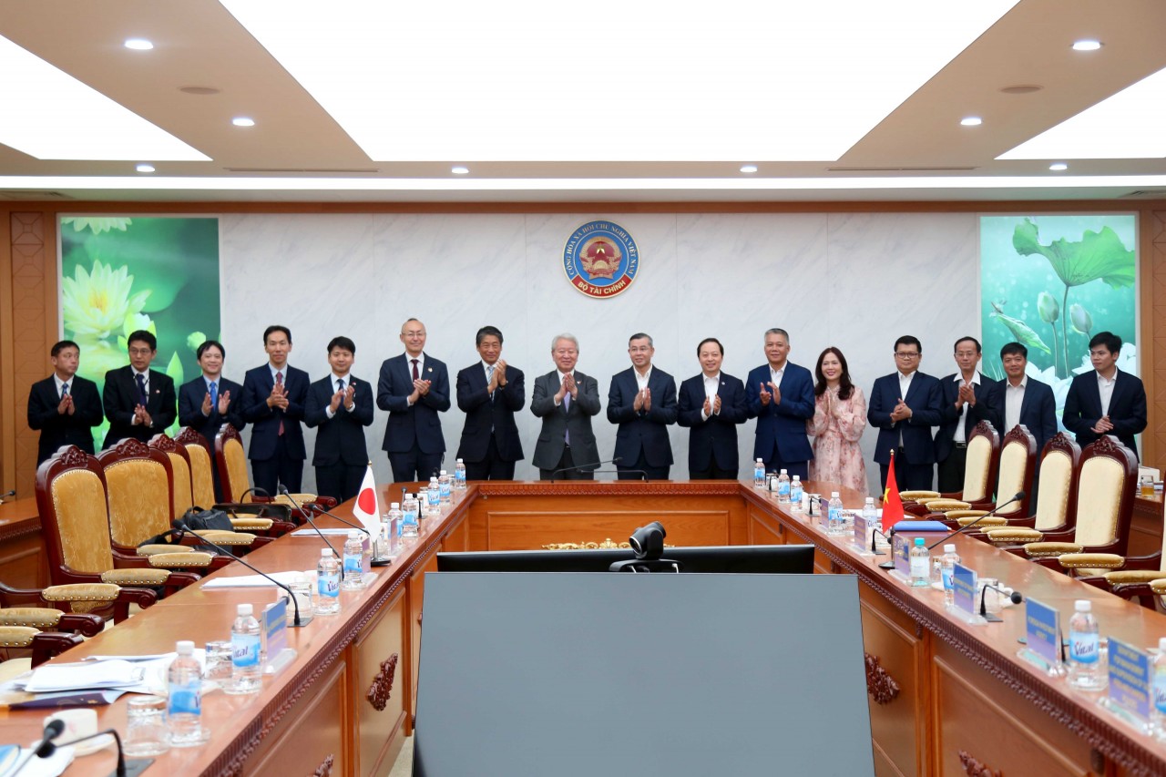 Bộ trưởng Bộ Tài chính Ngô Văn Tuấn tiếp Chủ tịch JICA Tanaka Akihiko Bộ trưởng Bộ Tài chính Ngô Văn Tuấn tiếp Chủ tịch JICA Tanaka Akihiko