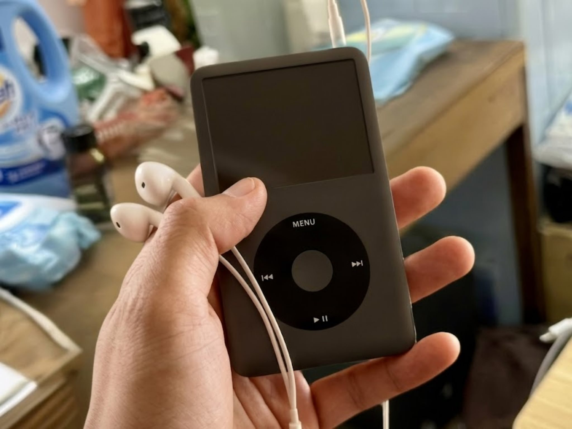Giữa kỷ nguyên 5,66 tỷ người dùng mạng xã hội, vì sao thế hệ Gen Z chọn 