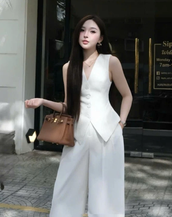 Không cần mua nhiều đồ, chỉ cần một chiếc vest không tay là đủ đẹp với 5 công thức cực dễ áp dụng - Ảnh 8.