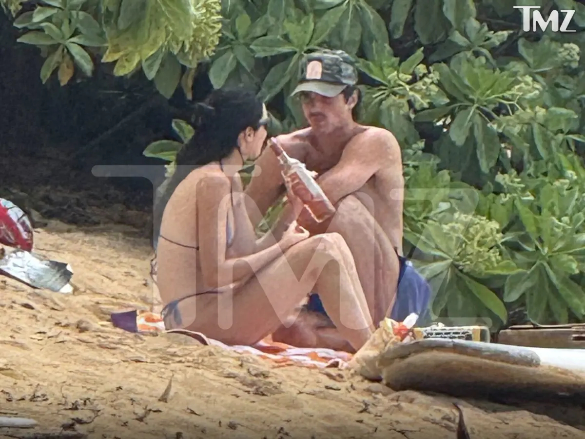 Kendall Jenner cùng "chàng thơ" mới chụp ảnh với cả nước Nhật mất thôi!- Ảnh 7.