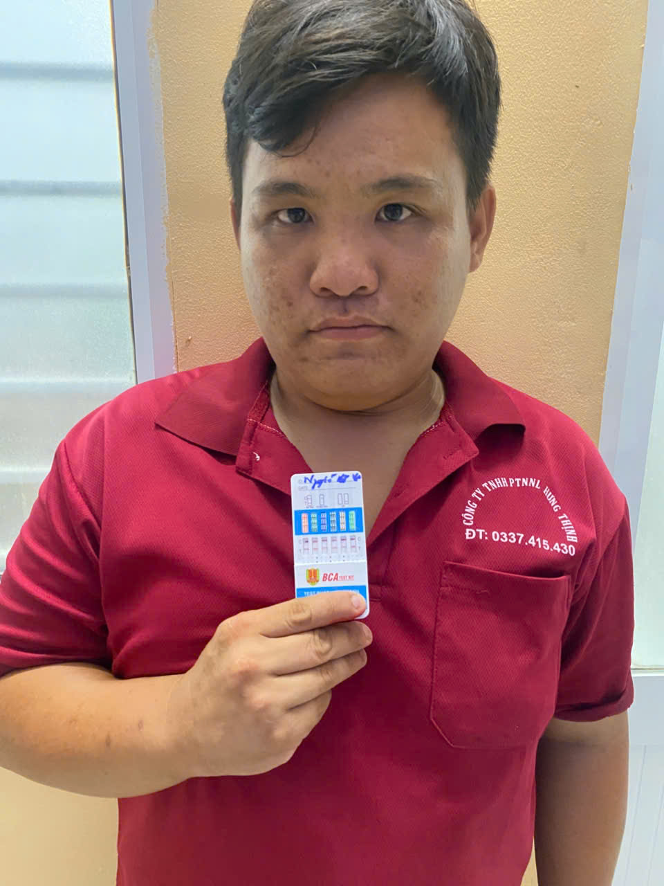 Bắt tạm giam Phạm Văn Vũ- đối tượng cho bé gái 7 tuổi 20.000 đồng rồi dụ dỗ xâm hại- Ảnh 1. Bắt tạm giam Phạm Văn Vũ- đối tượng cho bé gái 7 tuổi 20.000 đồng rồi dụ dỗ xâm hại- Ảnh 1.