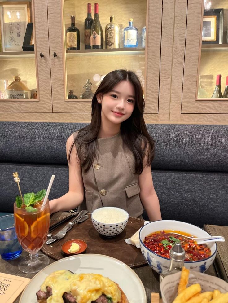 “Những thứ mua được bằng tiền thì đều rẻ, có gì mà tiếc”?- Ảnh 2.