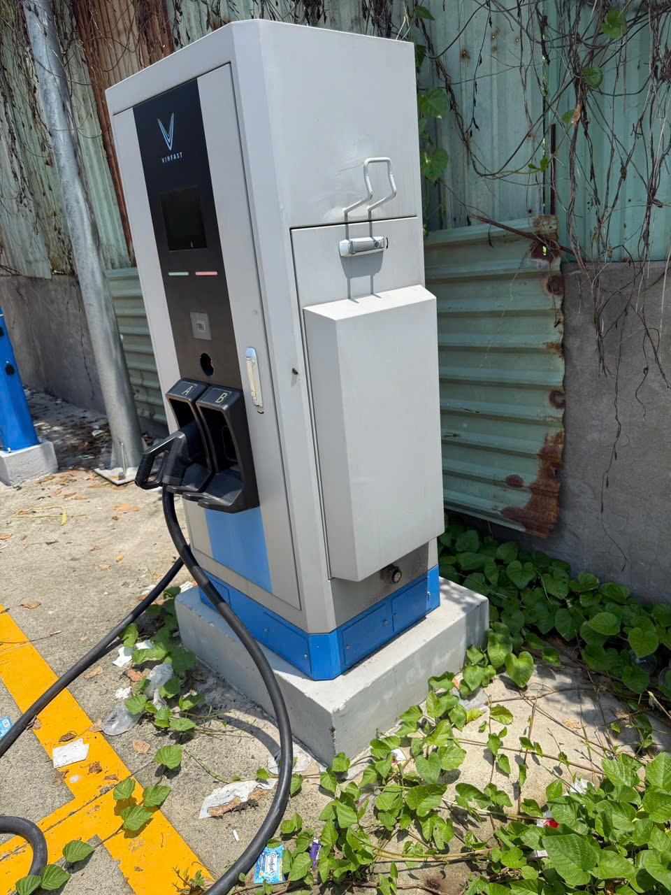 Bắt giữ Hồ Cầm và Trương Quốc Huy sau tin báo của công ty tỷ phú- Ảnh 2.
