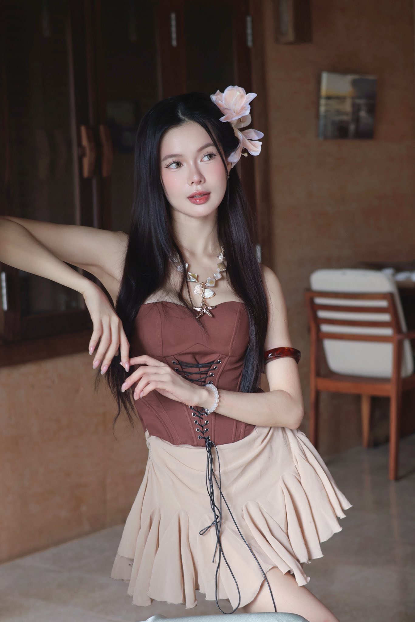 Yên Đan lộ ảnh nắm tay tình tứ với bố đơn thân nổi tiếng showbiz, hơn nhau cả con giáp - Ảnh 11.