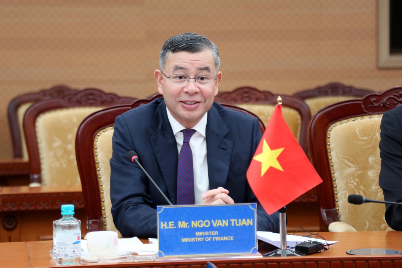 Bộ trưởng Ngô Văn Tuấn tiếp Đại sứ, Trưởng phái đoàn EU tại Việt Nam Julien Guerrier