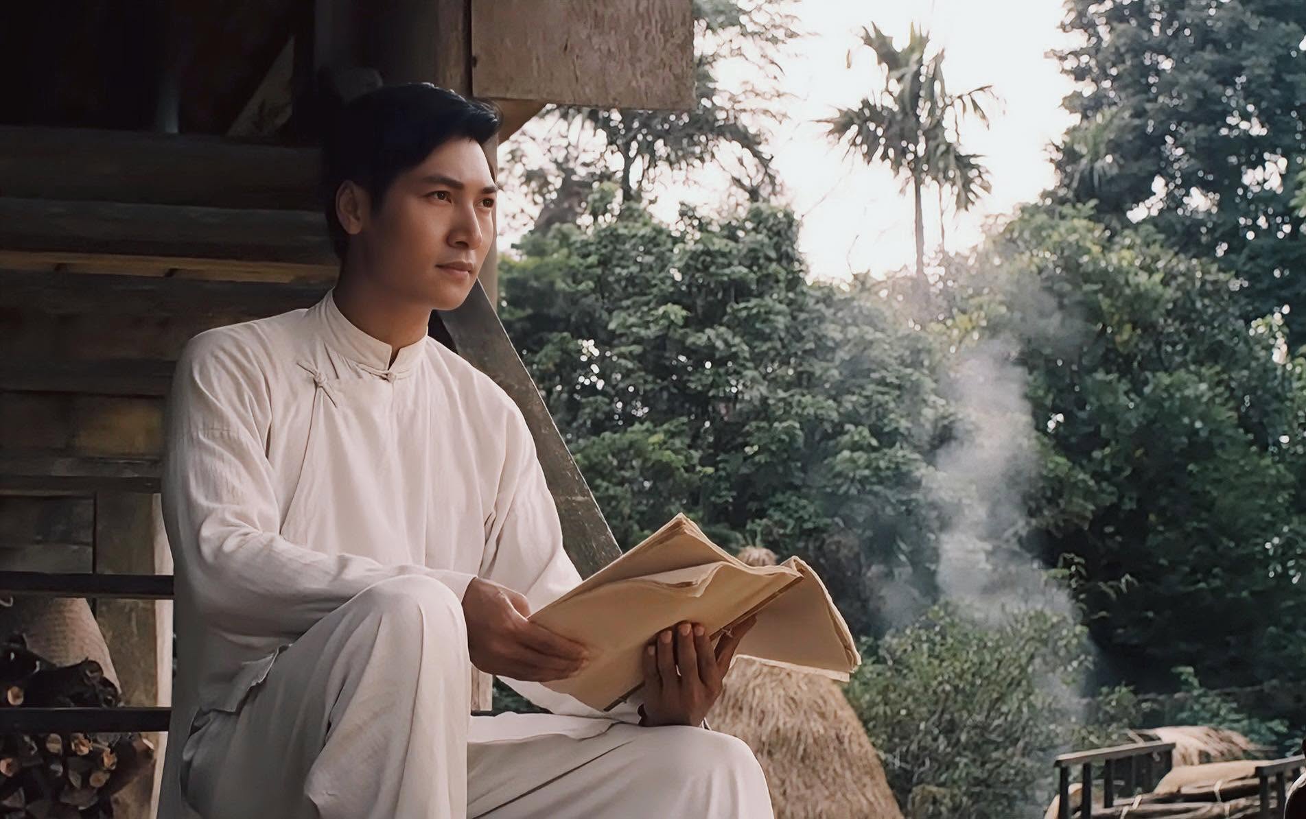 Nam diễn viên giàu nhất miền Bắc: Vợ là "thanh mai trúc mã", xây biệt thự xa xỉ như khách sạn 5 sao- Ảnh 2.