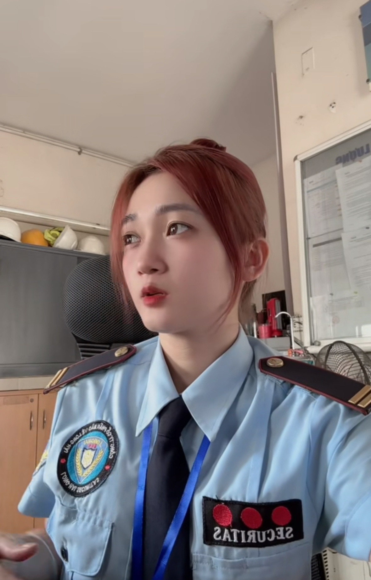 Ngồi điều hoà, làm 8 tiếng, ăn đủ bữa, không KPI: Nghề bảo vệ lương khoảng 10 triệu ở TP.HCM, Hà Nội đang hút người trẻ - Ảnh 6.