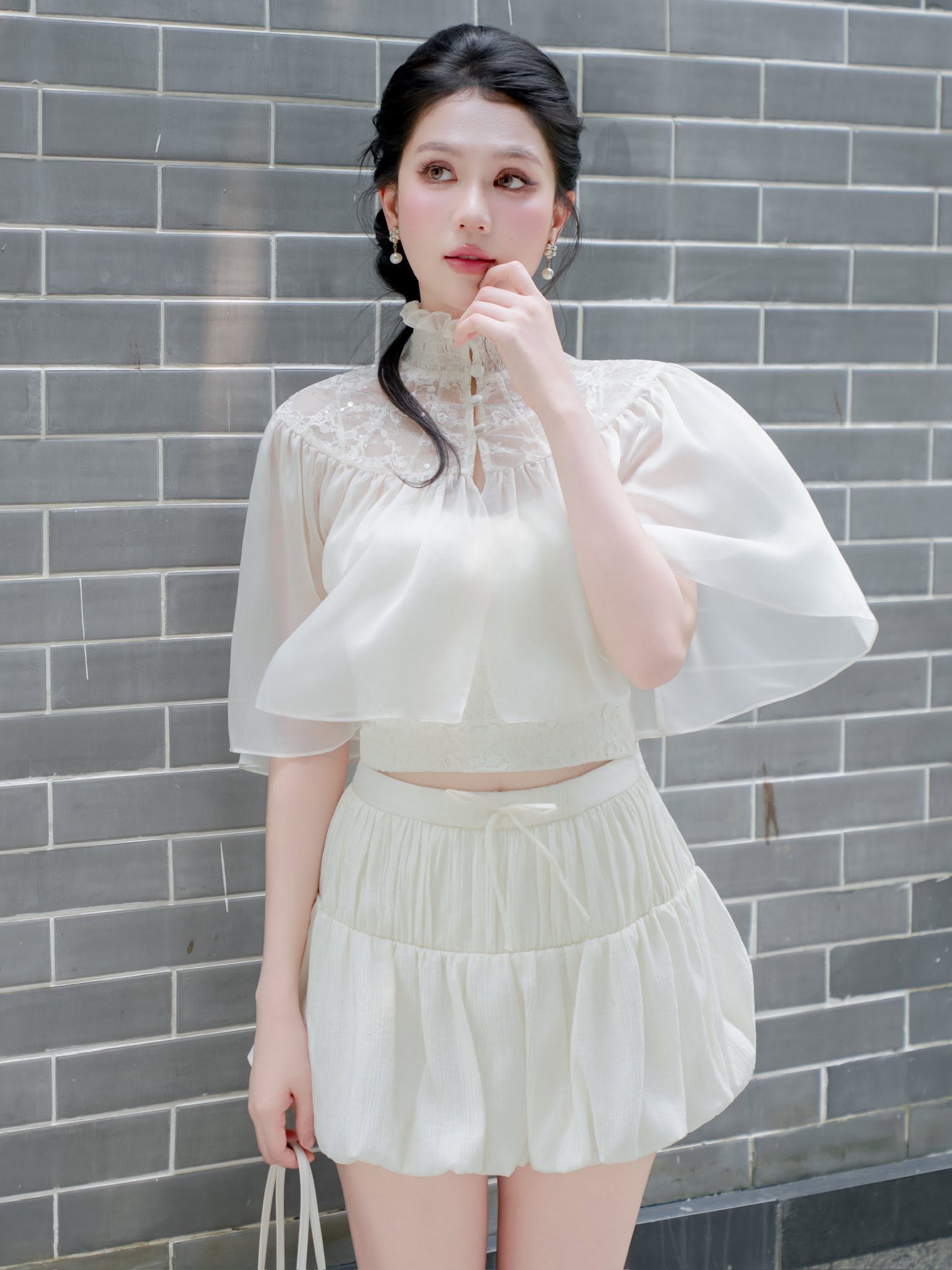 Kiều Minh Tuấn và Ngọc Trinh có mối quan hệ gì?- Ảnh 5.