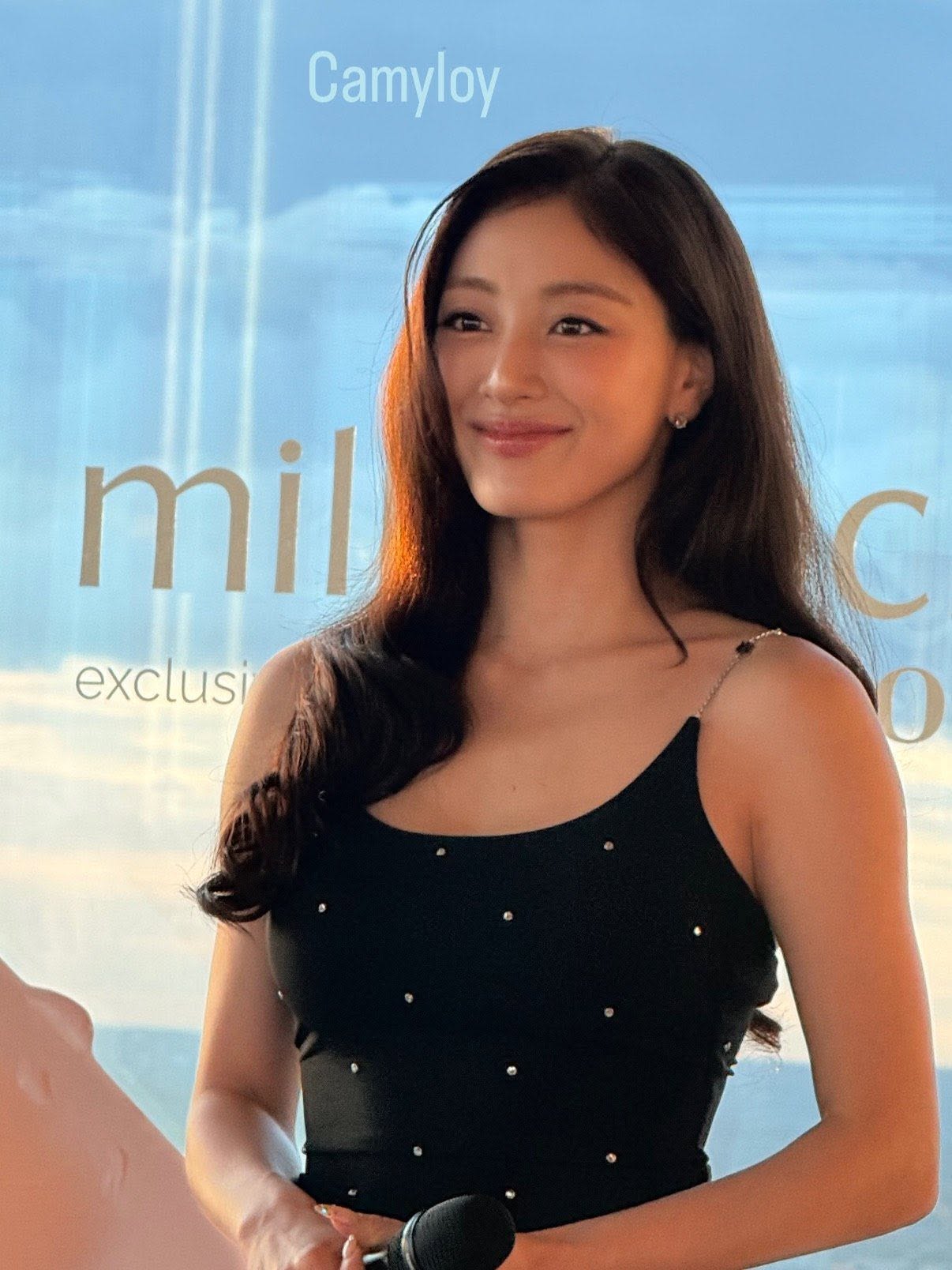 Mỹ nhân da nâu hot nhất châu Á: Nhan sắc cam thường hút 6 triệu view, vẻ đẹp nóng bỏng ai cũng thiện cảm- Ảnh 6.