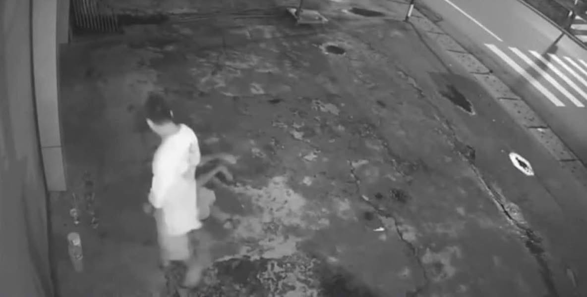Đã bắt được kẻ đánh đập, cướp vé số của ông lão 70 tuổi giữa đêm vắng- Ảnh 2. Đã bắt được kẻ đánh đập, cướp vé số của ông lão 70 tuổi giữa đêm vắng- Ảnh 2.