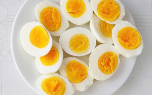 Bí mật luộc trứng ngon "bất thường" nhờ 1 nhúm muối - Ảnh 4.