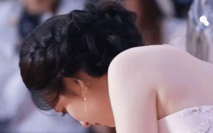 Mới có 1 mỹ nhân cổ trang Việt khiến netizen than trời vì diễn bằng cơ hàm, nhìn đến góc nghiêng mà cạn lời- Ảnh 1.