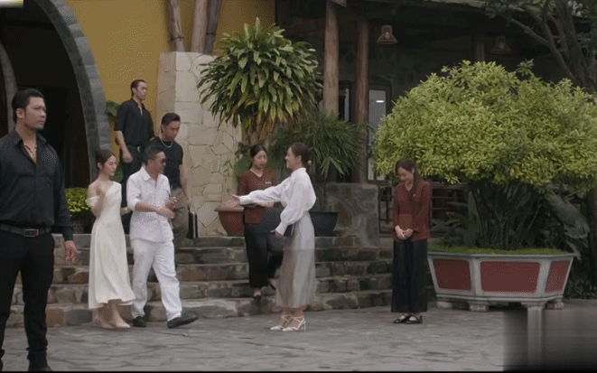 Nam thần Vbiz mất cả sự nghiệp vì bị 2 đồng nghiệp hãm hại, không dám kết hôn vì lý do đau lòng- Ảnh 2.