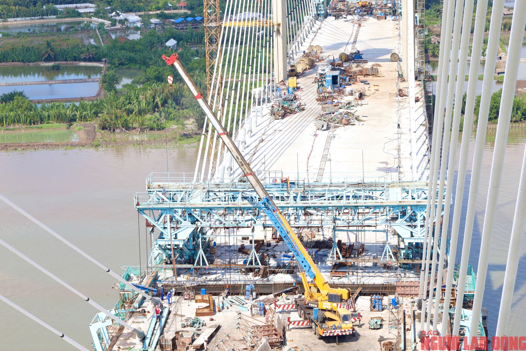 Cầu Phước Khánh hoàn thành 2 bó cáp dây văng cuối cùng - Ảnh 11.