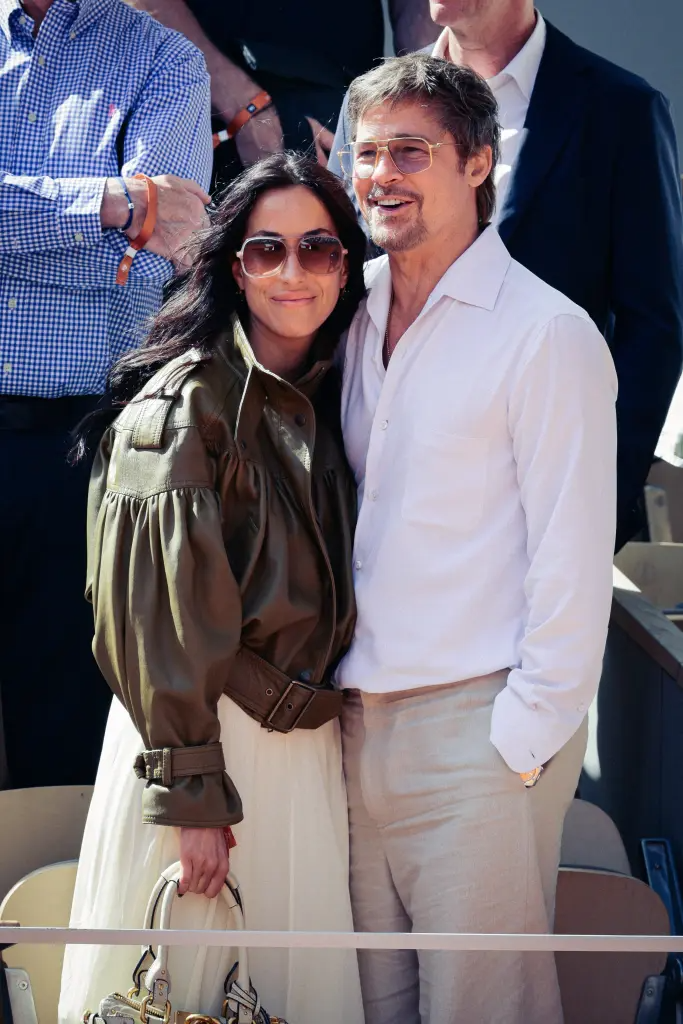 Vì sao Brad Pitt mãi không cho tình mới trẻ trung một "danh phận"?- Ảnh 6.