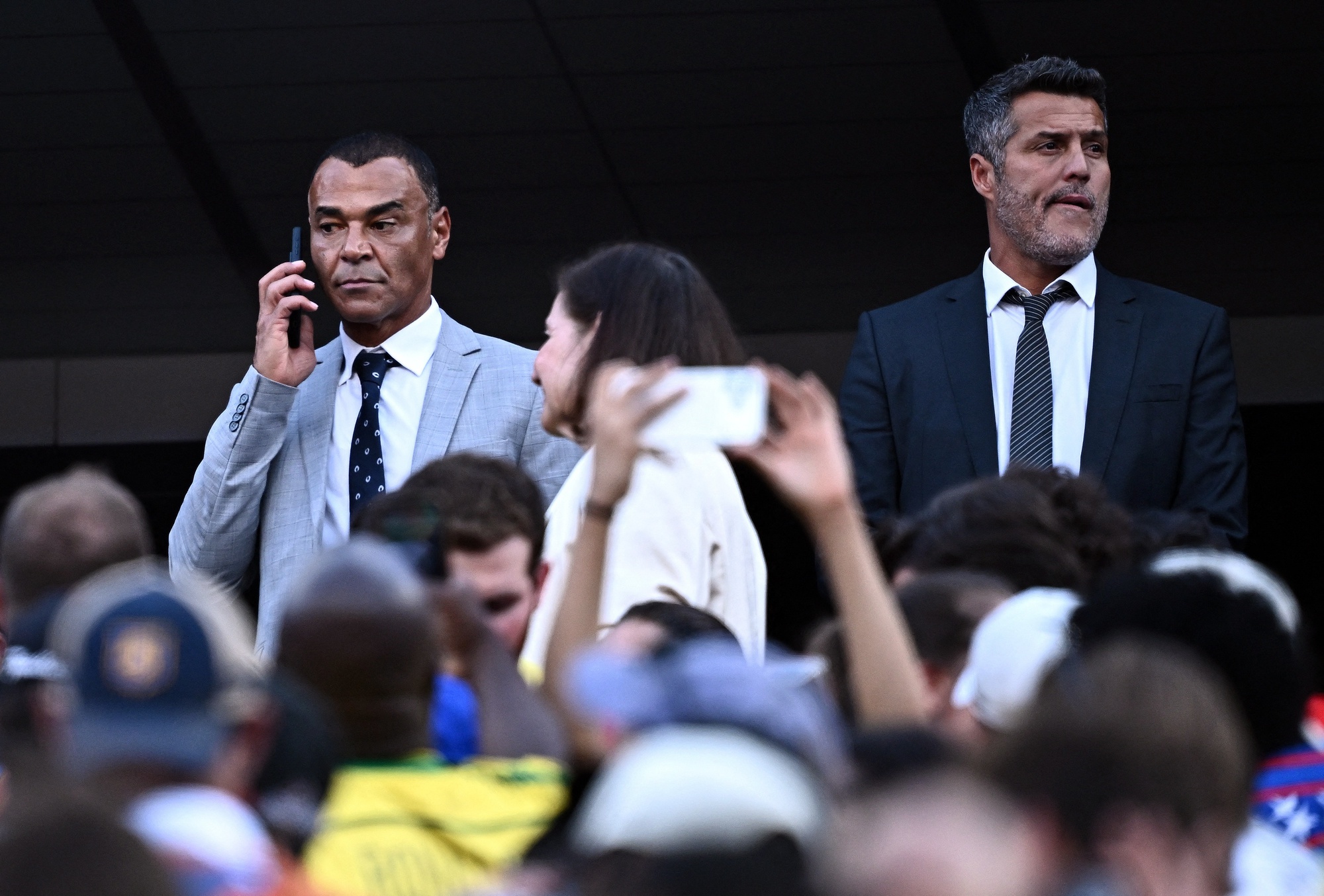 Vũ trụ siêu sao và huyền thoại trứ danh hội tụ cổ vũ Brazil: Ronaldo "Béo" lo sốt vó bên cạnh "thiên thần" Kaka- Ảnh 7.