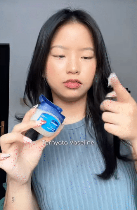 Bôi thứ này lên tóc trước khi gội đầu, tóc khô xơ mấy cũng mềm mượt: Hợp từ tóc nhuộm đến uốn xoăn, làm 1 lần thấy rõ kết quả- Ảnh 10.