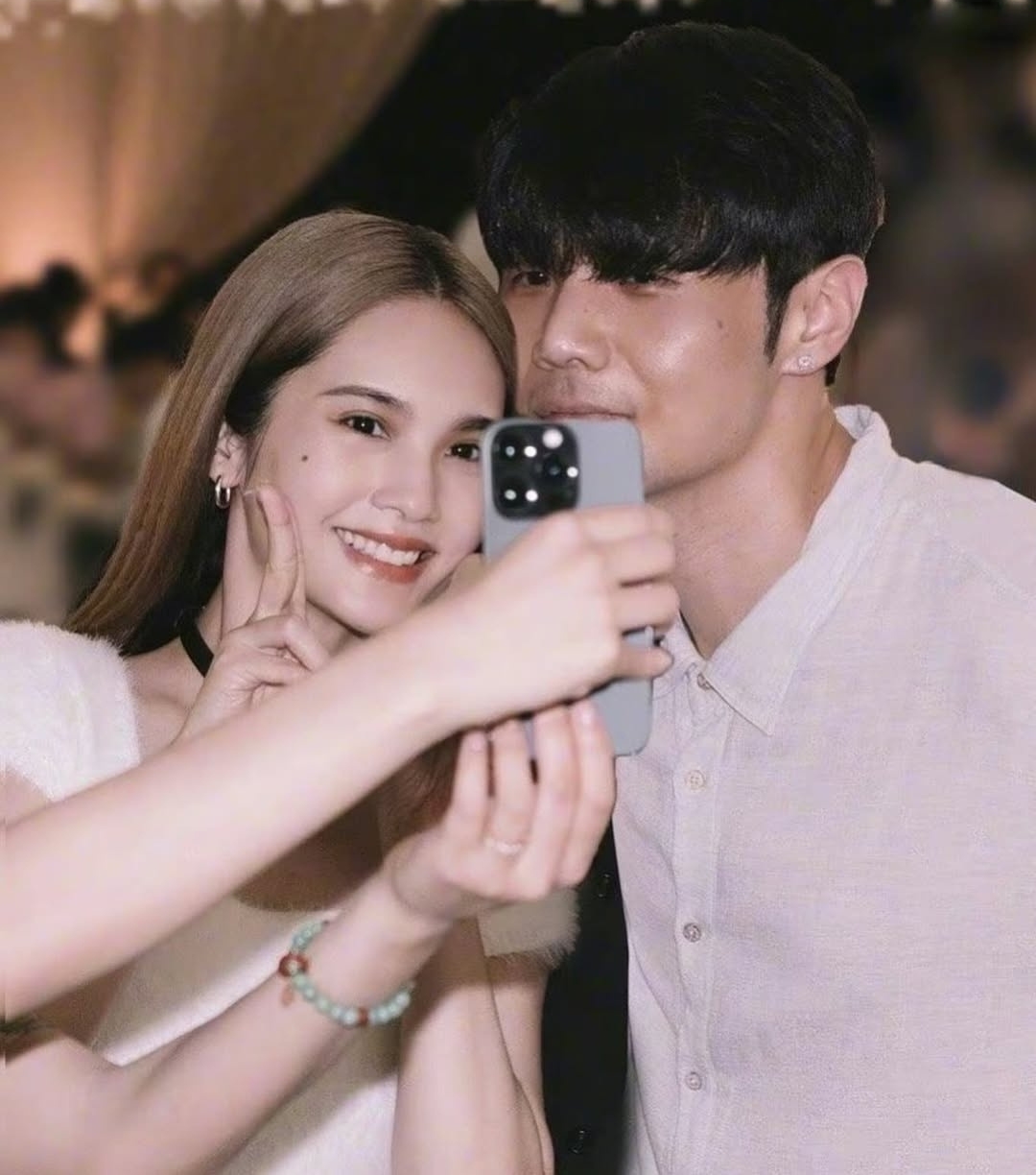 Nụ hôn 200 triệu lượt xem của mỹ nhân hạng A và nam nghệ sĩ cả nước biết mặt- Ảnh 6.
