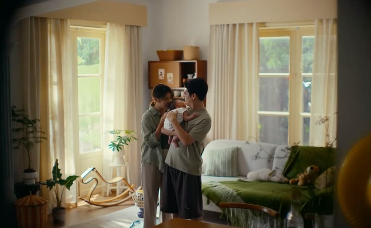 Điều chua xót nhất của những người con báo hiếu: “Không ai muốn mua nhà để nhốt bố mẹ mình cả”- Ảnh 2. Điều chua xót nhất của những người con báo hiếu: “Không ai muốn mua nhà để nhốt bố mẹ mình cả”- Ảnh 2.