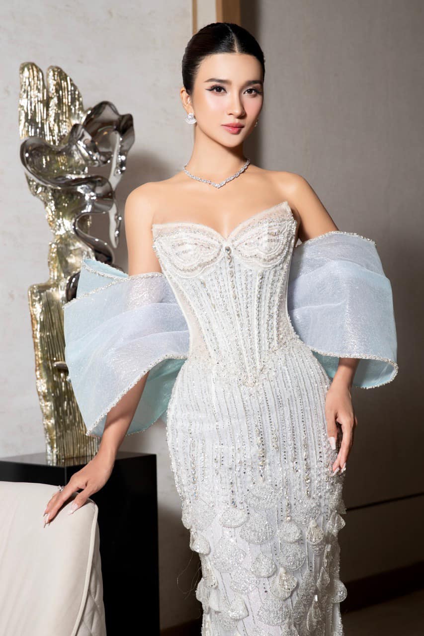 Mỹ nhân Việt lọt đề cử top 100 gương mặt đẹp nhất thế giới, nhận cát xê 2.000USD khi mới 16 tuổi: Dáng đẹp nhờ thói quen mỗi sáng không tốn 1 xu- Ảnh 3.