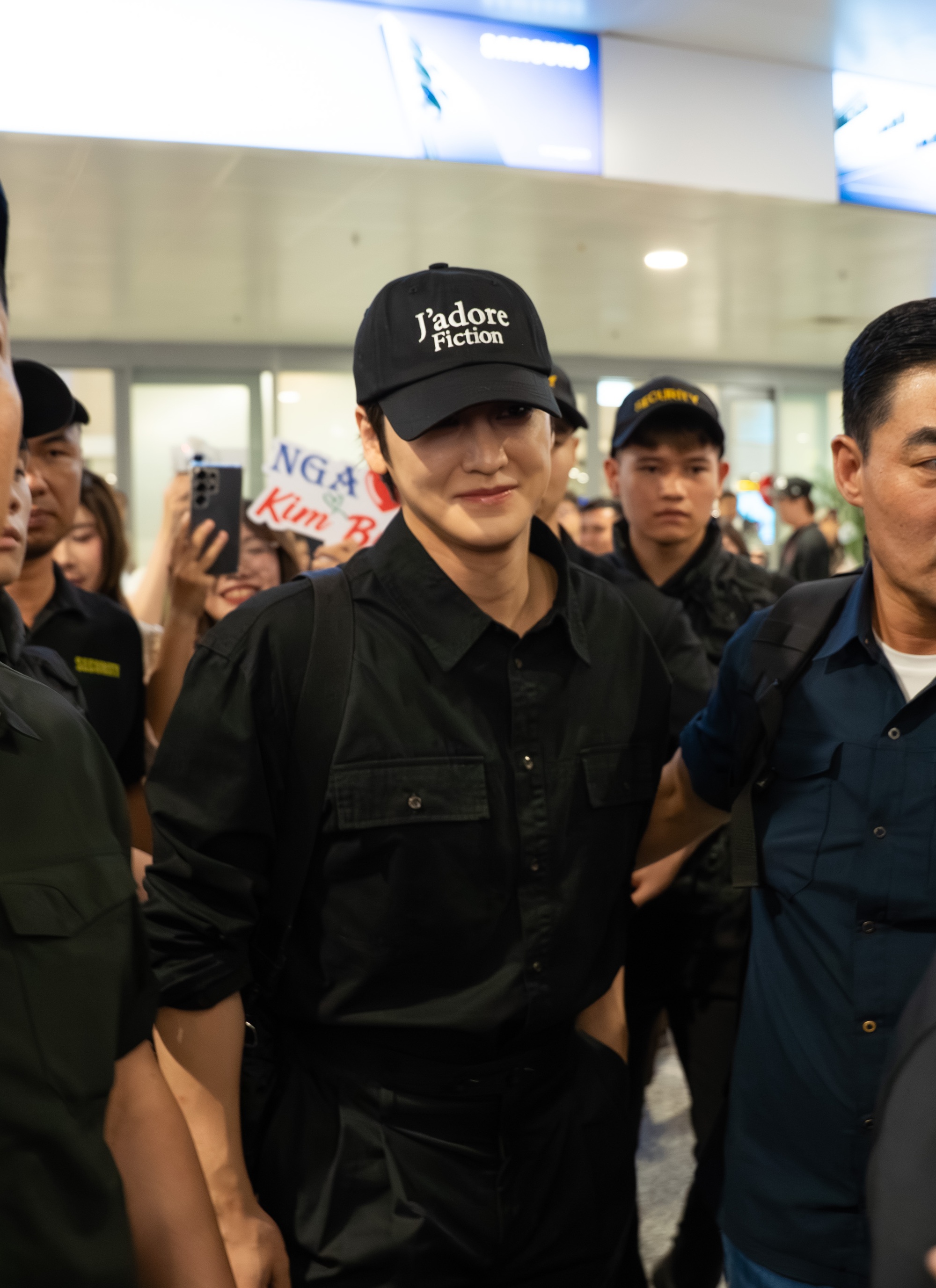 Kim Bum ở Việt Nam đây rồi: Điển trai hết chỗ chê, xứng danh Kim Bum ở Việt Nam đây rồi: Điển trai hết chỗ chê, xứng danh