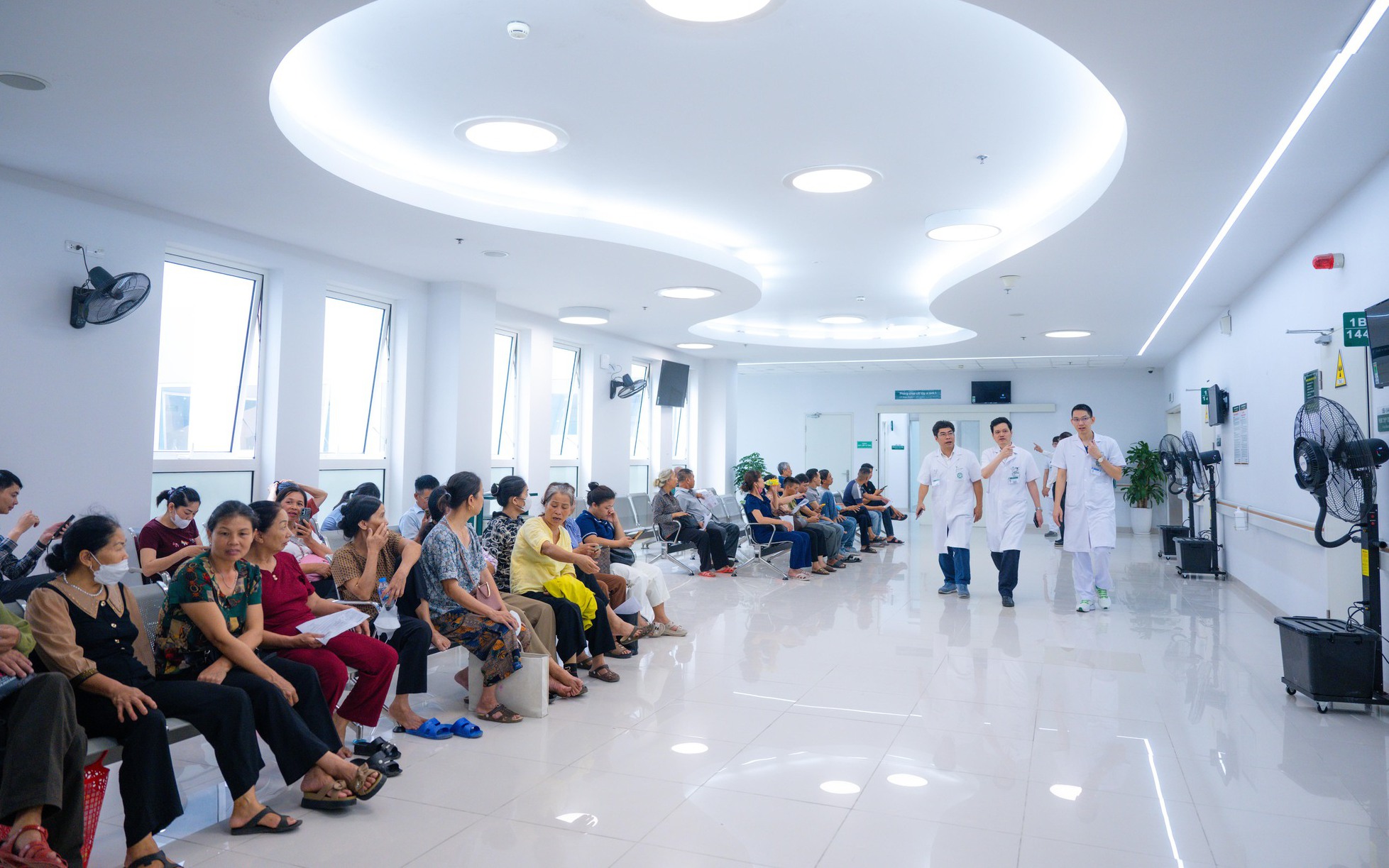 Bệnh viện Bạch Mai cơ sở Ninh Bình thông báo tin vui trong những ngày đầu hoạt động - Ảnh 2.