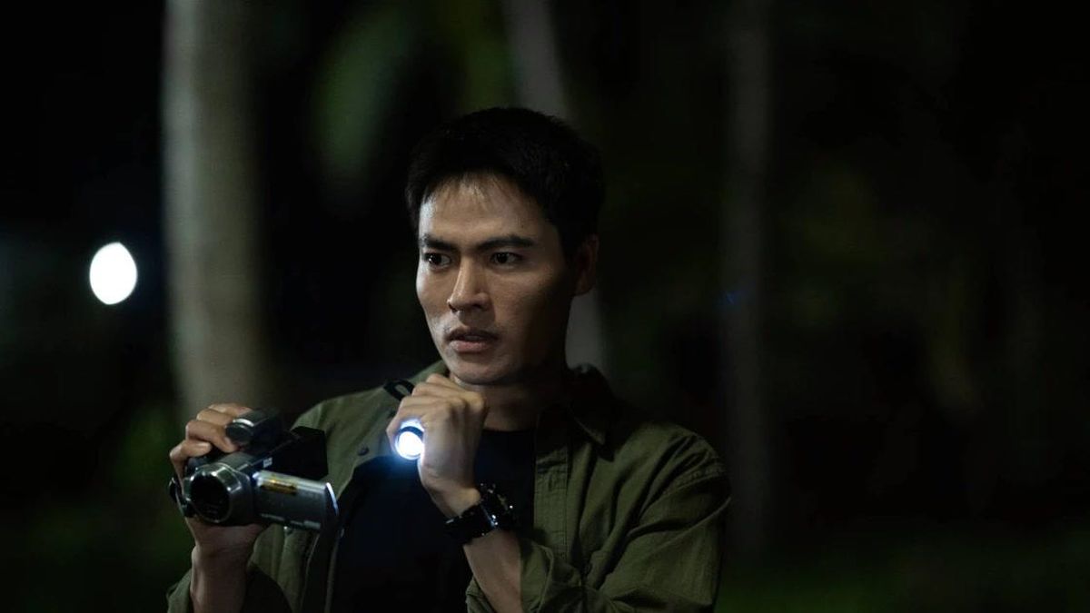 Tổng tài số khổ nhất Việt Nam là đây: Hết thời phải đi lột vỏ tôm, cạo mủ cao su để mưu sinh- Ảnh 8.