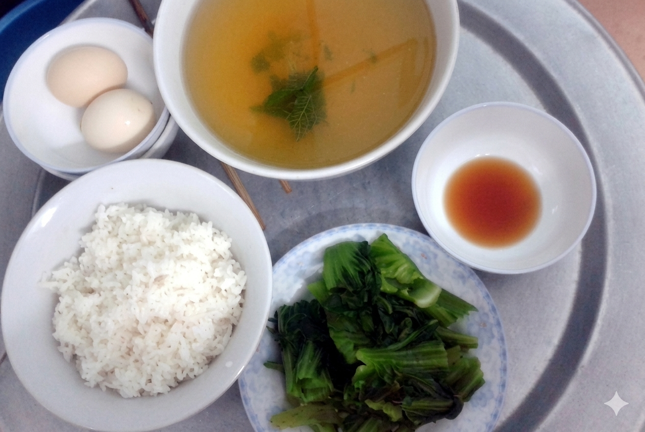 Vợ chồng lương 23 triệu nhưng mỗi tháng chỉ tiêu 5 triệu, mẹ chồng lên thăm nhìn mâm cơm liền nổi giận: "Tiết kiệm kiểu này rồi có ngày trả giá"- Ảnh 1.