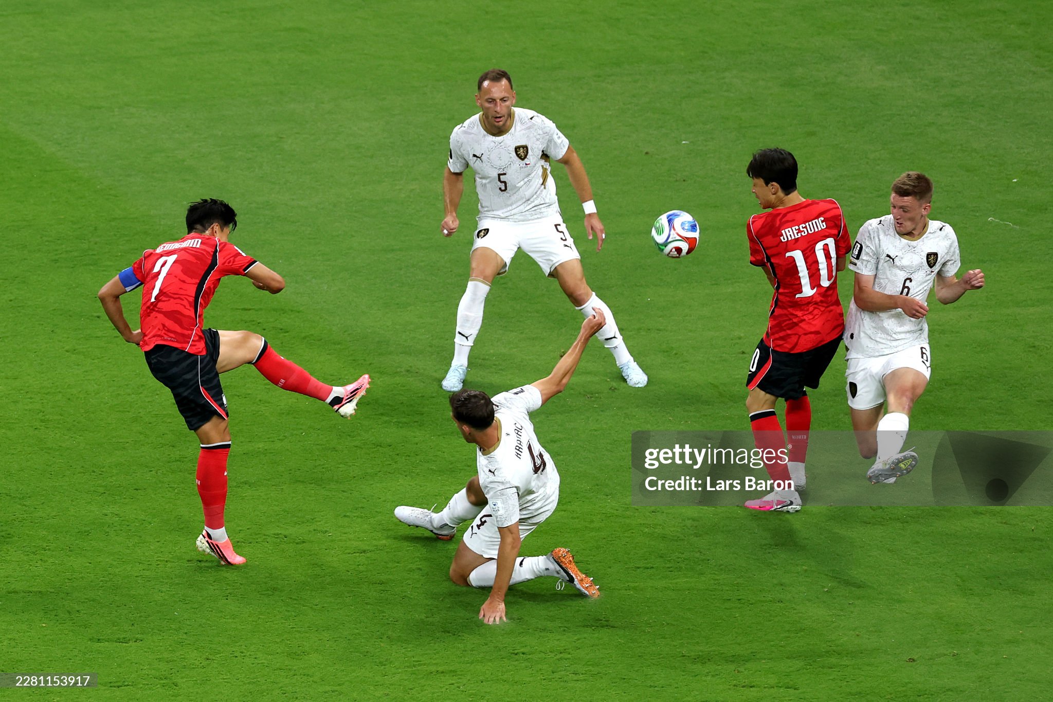 Diễn biến ĐT Hàn Quốc 2-1 CH Czech: