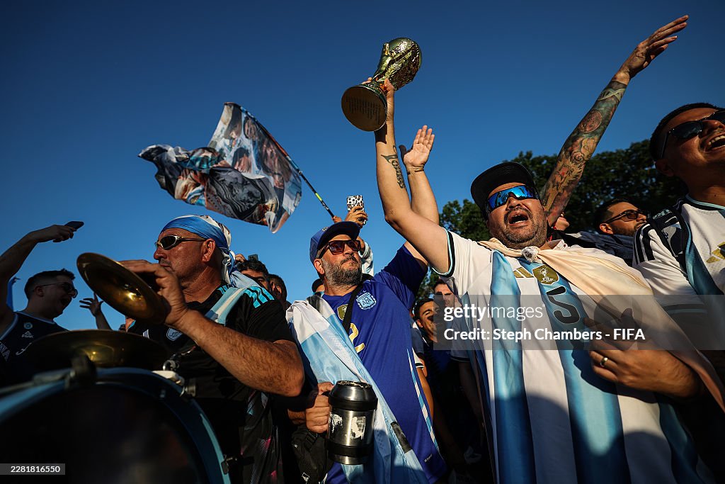 Argentina 1-0 Algeria: Messi ghi bàn, đẳng cấp lên tiếng - Ảnh 2.