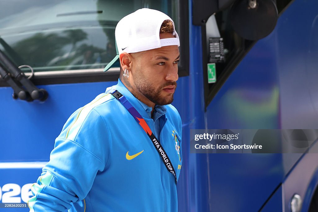 Diễn biến 5h00 hôm nay Brazil đối đầu Scotland tranh vé đi tiếp tại World Cup: Neymar dự bị - Ảnh 1.