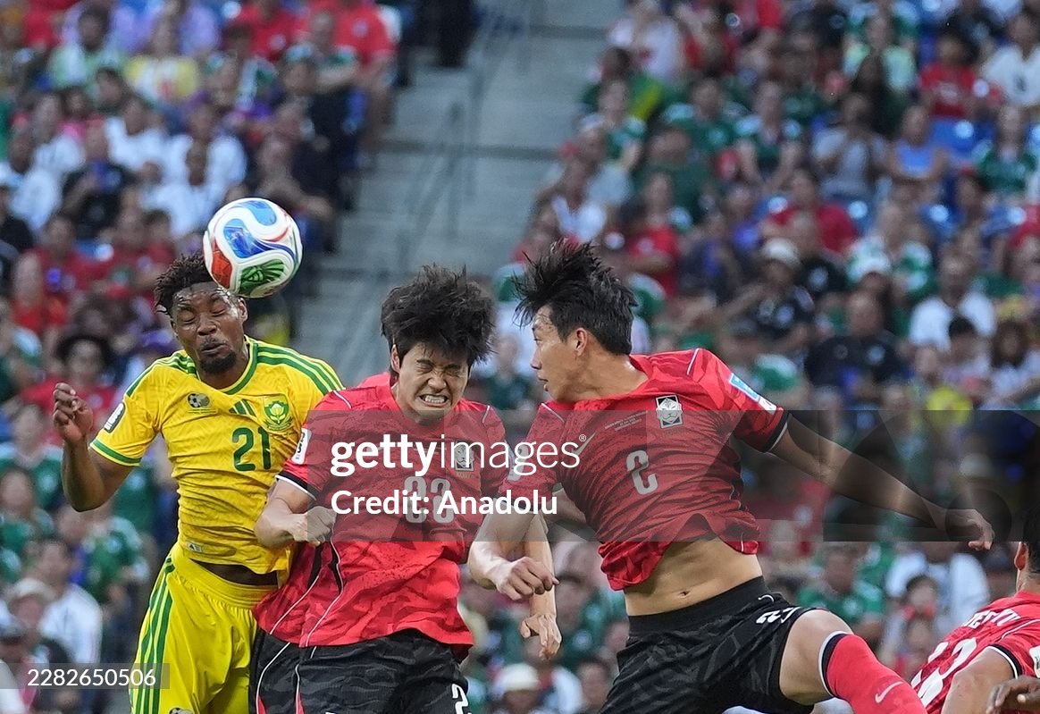 Hàn Quốc 0-0 Nam Phi: Đôi công hấp dẫn - Ảnh 1.