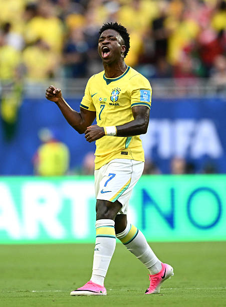 Vinicius, Cunha toả sáng giúp Brazil thắng 3-0 Scotland trong trận đấu Neymar trở lại khiến cả thế giới phải chú ý  - Ảnh 1.