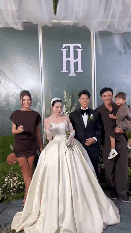 Công Phượng, Văn Toàn đổ bộ đám cưới hot nhất làng bóng đá- Ảnh 6.