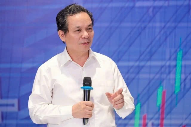 GS.TS Hoàng Văn Cường: Tiền vào bất động sản không phải vấn đề- Ảnh 1. GS.TS Hoàng Văn Cường: Tiền vào bất động sản không phải vấn đề- Ảnh 1.