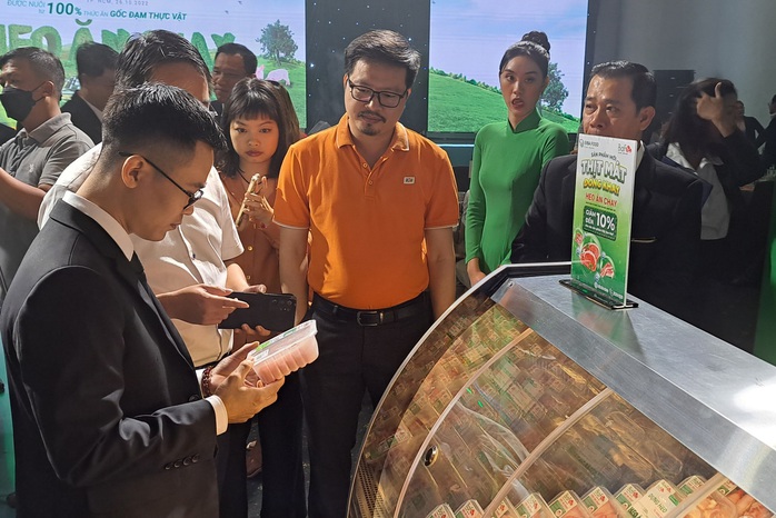 Heo ăn chay BAF Việt Nam bị phạt hơn 800 triệu đồng vì vi phạm Luật Cạnh tranh - Ảnh 1.