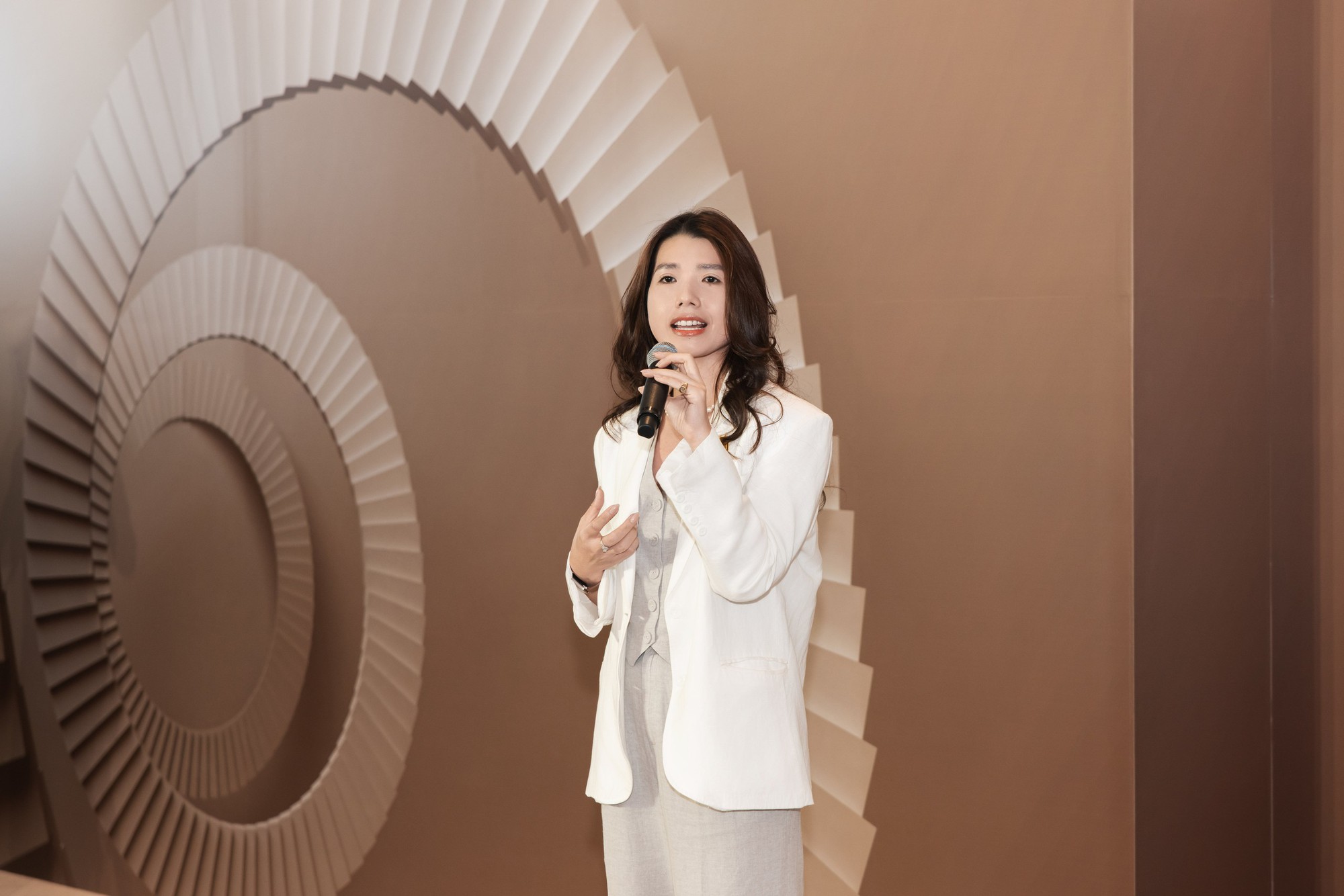 Triển lãm Branded Living 2026: Khi chuẩn sống hàng hiệu được cảm thấu qua từng điểm chạm- Ảnh 2. Triển lãm Branded Living 2026: Khi chuẩn sống hàng hiệu được cảm thấu qua từng điểm chạm- Ảnh 2.